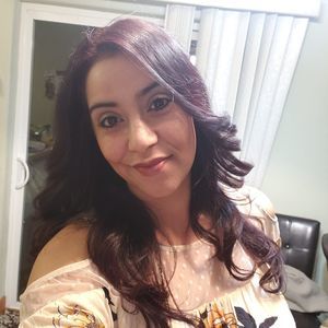 Meet your Posher, Noemi